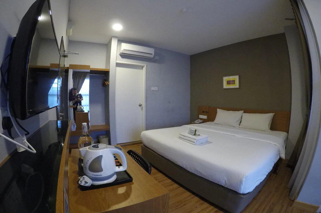 Hotel Zamburger Second Link Johor Bahru Dış mekan fotoğraf