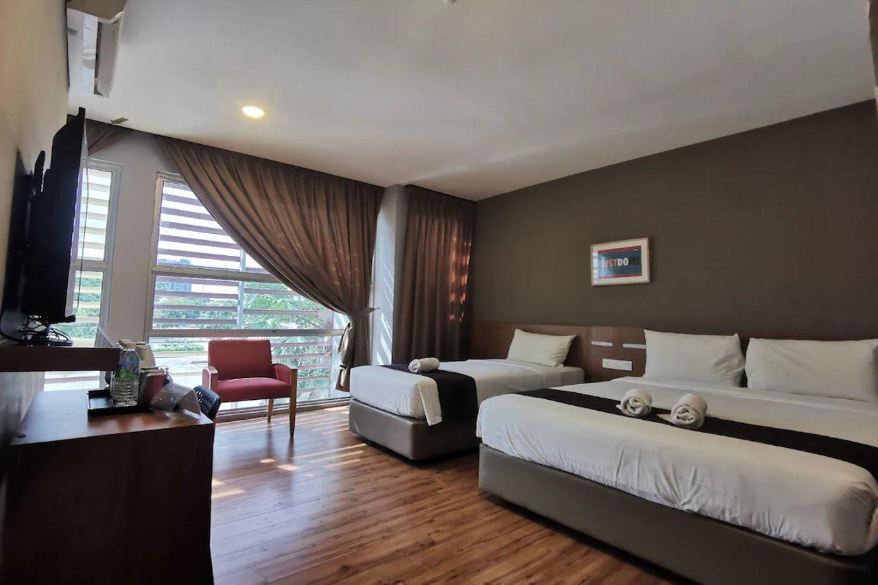 Hotel Zamburger Second Link Johor Bahru Dış mekan fotoğraf