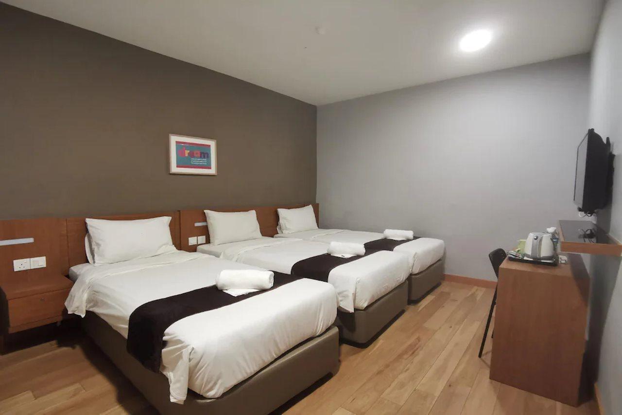 Hotel Zamburger Second Link Johor Bahru Dış mekan fotoğraf