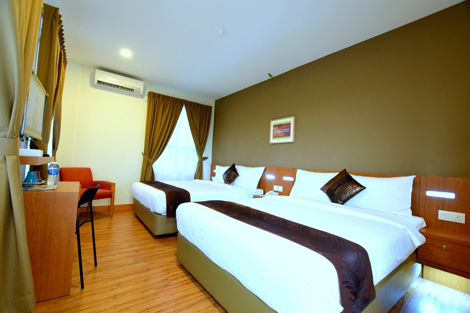 Hotel Zamburger Second Link Johor Bahru Dış mekan fotoğraf