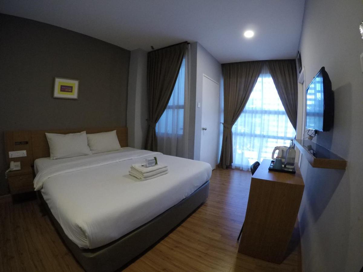 Hotel Zamburger Second Link Johor Bahru Dış mekan fotoğraf