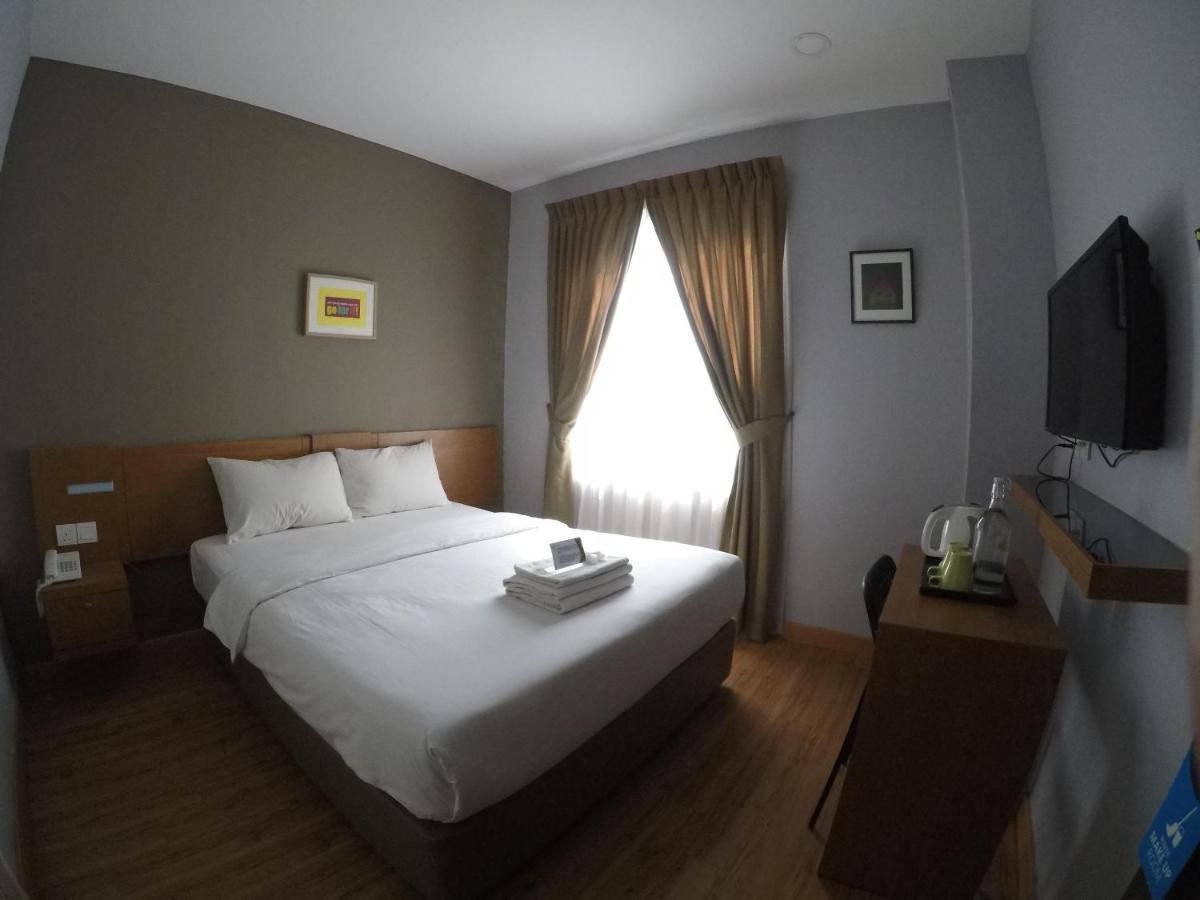 Hotel Zamburger Second Link Johor Bahru Dış mekan fotoğraf