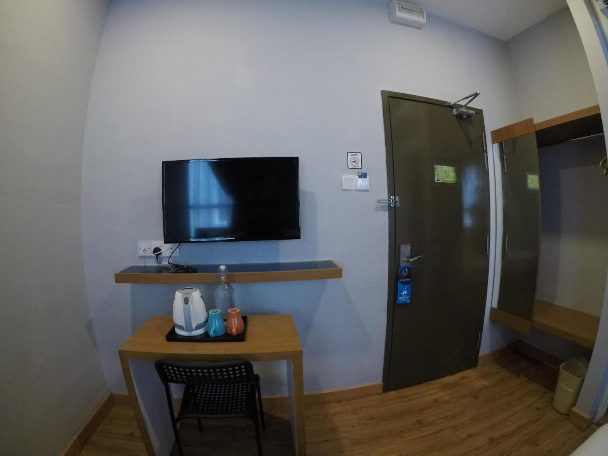 Hotel Zamburger Second Link Johor Bahru Dış mekan fotoğraf