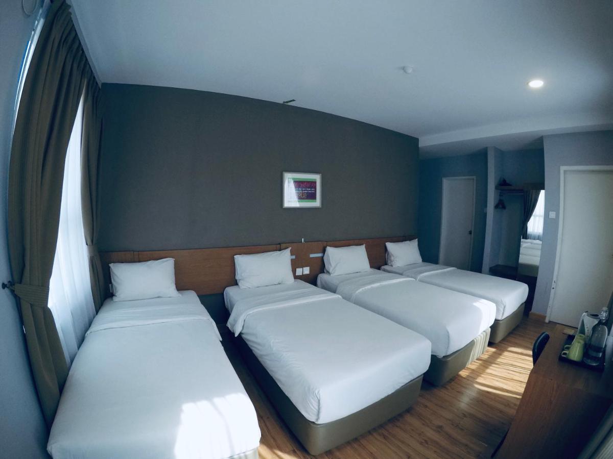 Hotel Zamburger Second Link Johor Bahru Dış mekan fotoğraf
